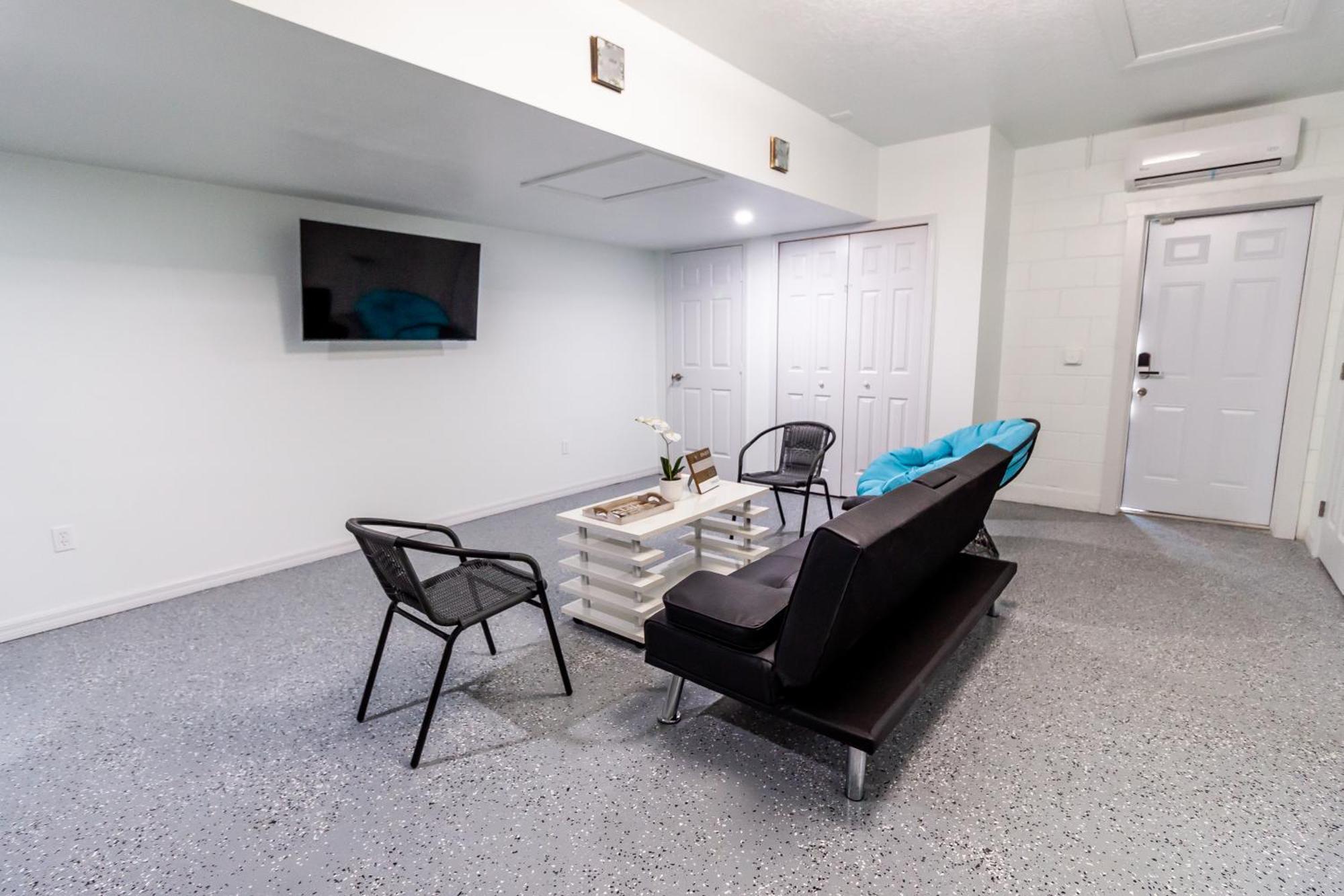 Beautiful Fully Furnished 2-Bedroom Luxury Home Kissimmee Eksteriør bilde